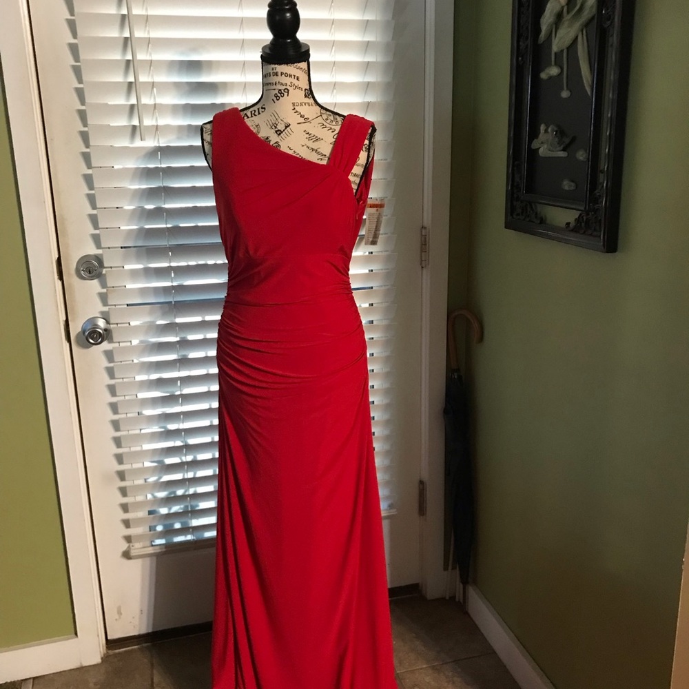 Cachet Vibrant Red Maxi Dress